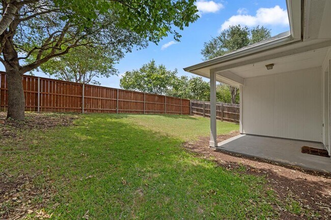 Building Photo - 5400 Rusk Ct