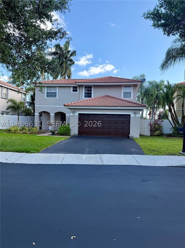 Building Photo - 12619 NW 11th Pl