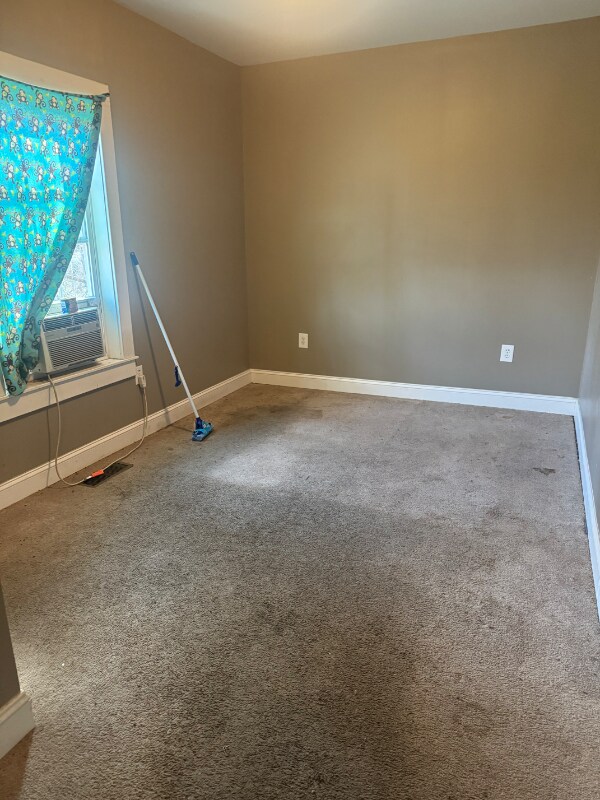 Building Photo - 204 Dameron St