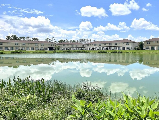 Building Photo - 15001 Caspian Tern Ct