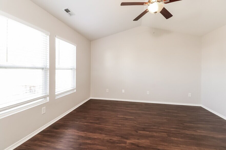 Building Photo - 4518 Carnfeld Ln