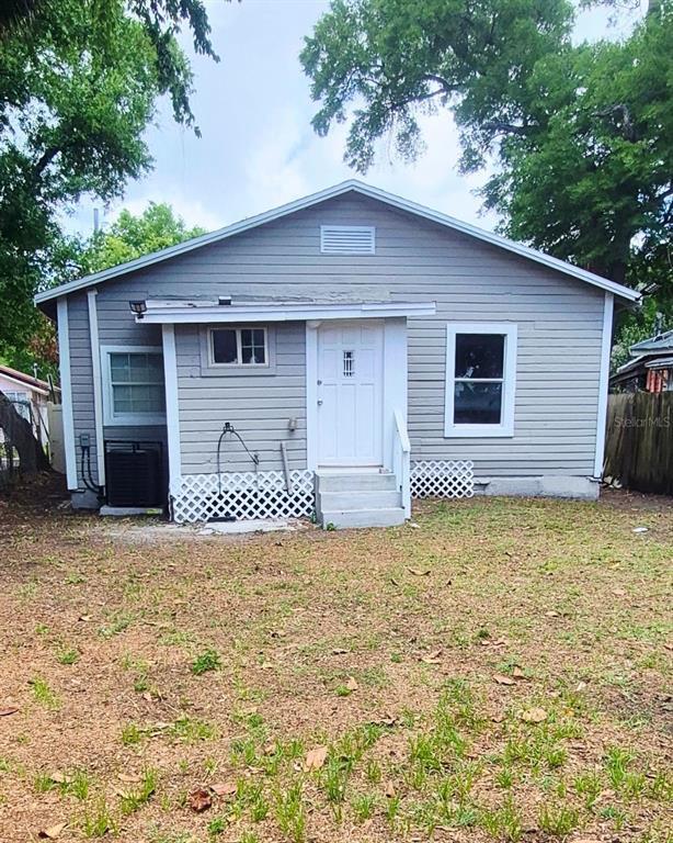 Building Photo - 1040 Randall St