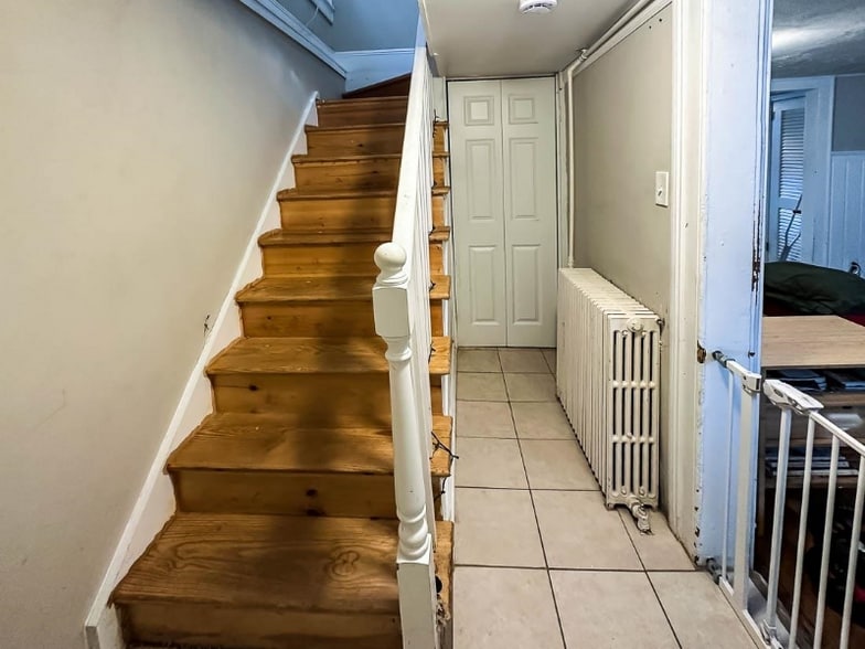 Building Photo - 44 Pierce Ave