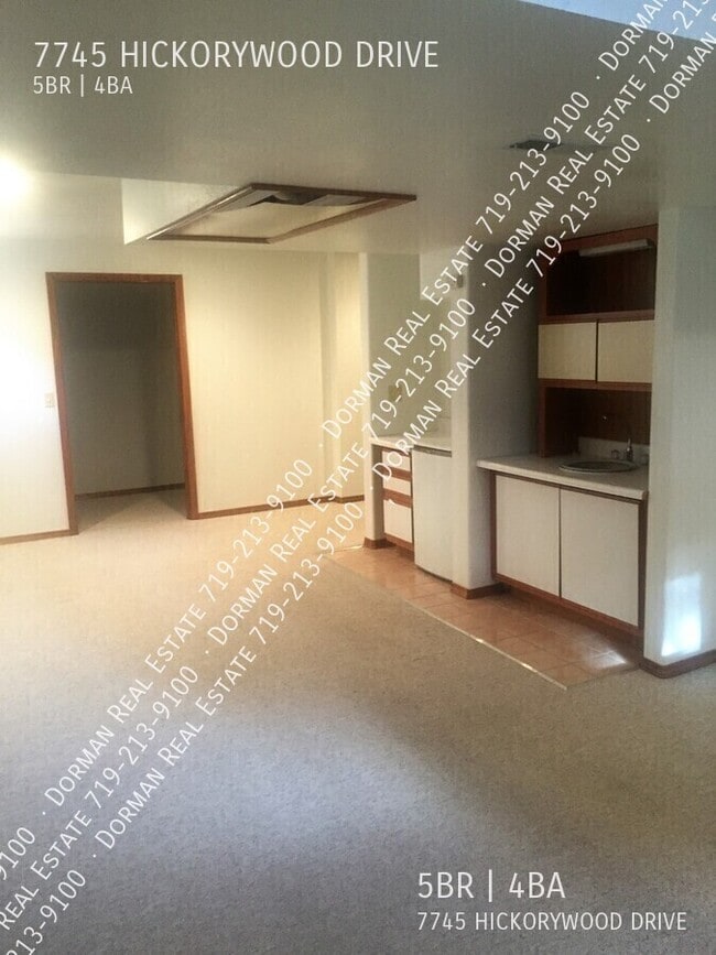 Building Photo - 7745 Hickorywood Dr
