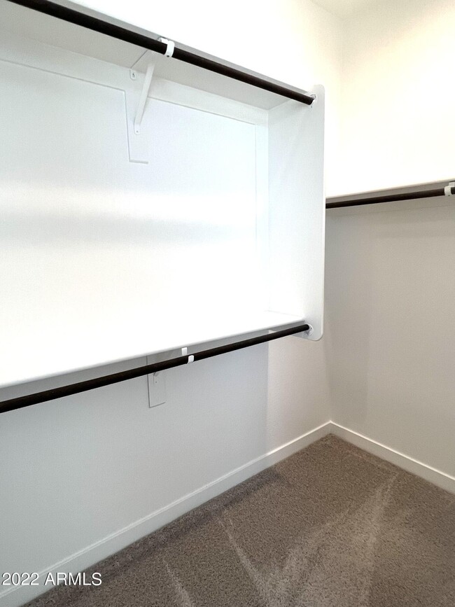 Building Photo - 16943 W Las Palmaritas Dr