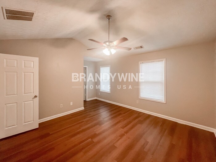 Building Photo - 185 Cool Weather Dr