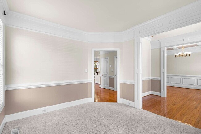 Building Photo - Spacious 4-Bedroom Home for Rent in Kings Grant Fayetteville – 15 Minutes from Fort Bragg