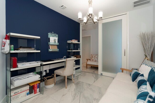 Building Photo - 701 N Fort Lauderdale Beach Blvd