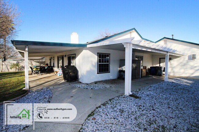 Building Photo - 11540 Vista Del Rio