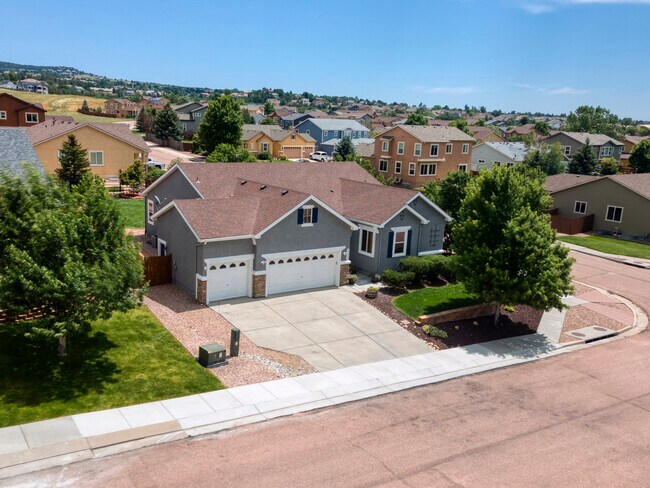 Building Photo - 14707 Allegiance Dr