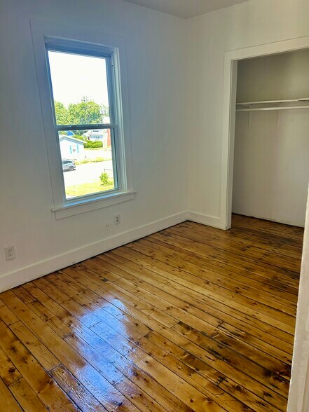 Building Photo - 59 Cotter Ct