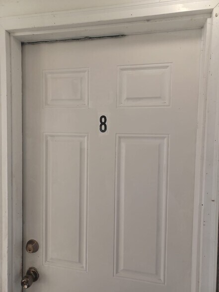 Building Photo - 215 Virginia Ave