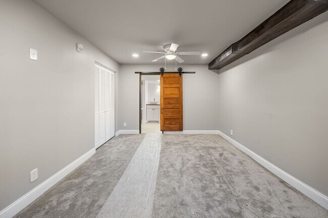 Building Photo - Thiel on 9th