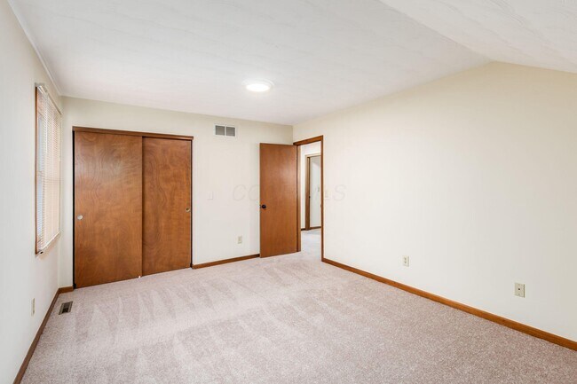 Building Photo - 8287 Talia Ct