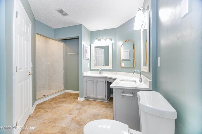 Building Photo - 4944 Greenland Hideaway Dr N