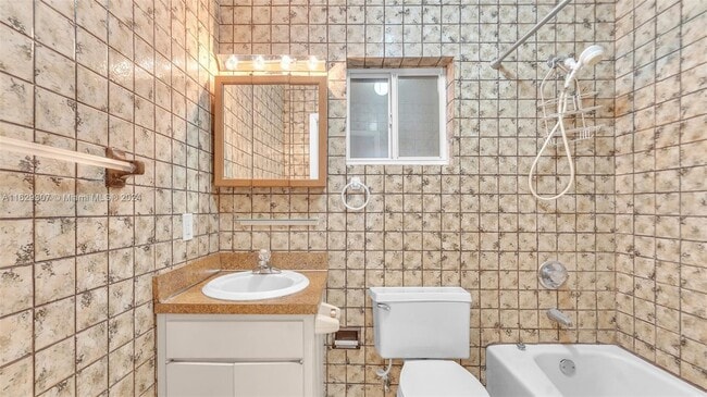 Building Photo - 3333 SW 1st St