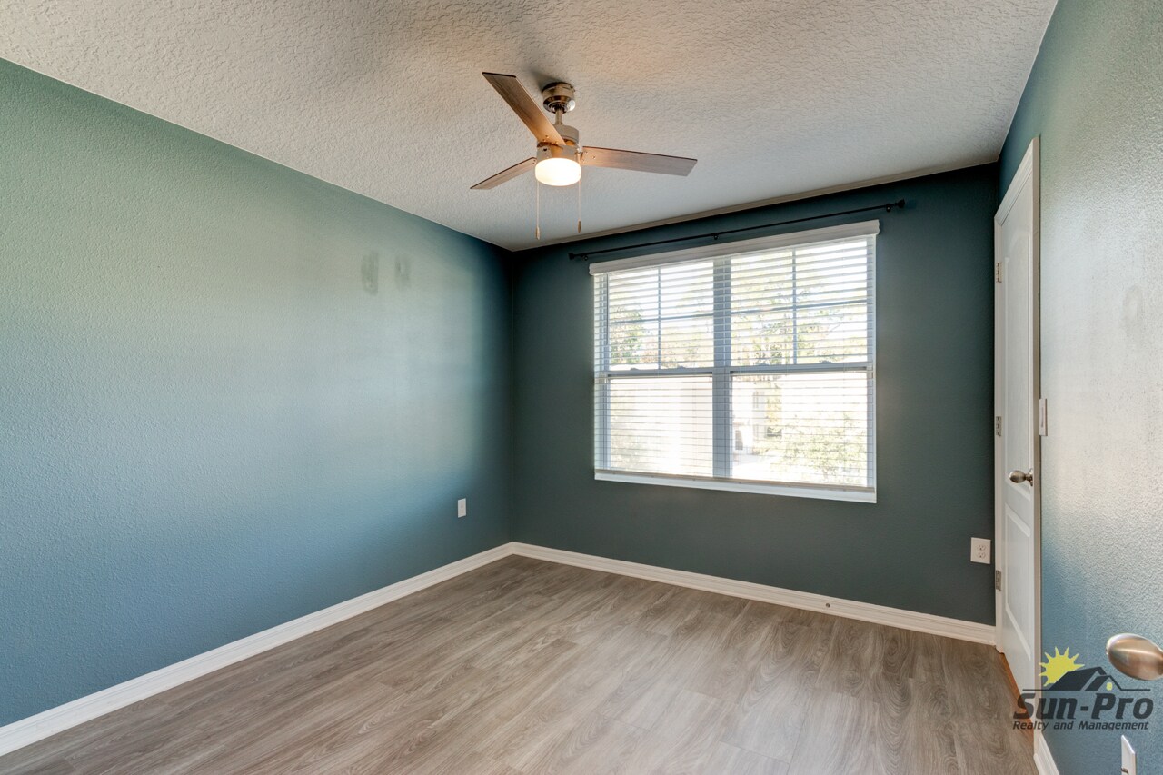 Building Photo - 1660 Pham Dr