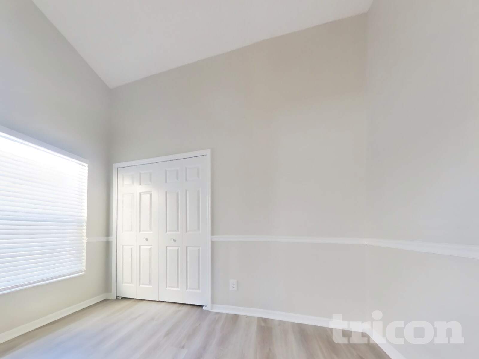 Building Photo - 1021 Whittier Cir