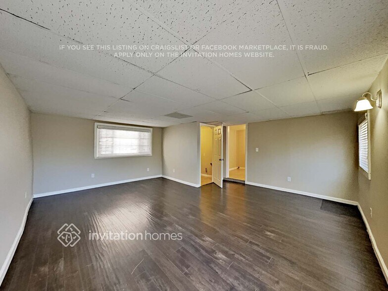 Building Photo - 6452 Geyser Ave