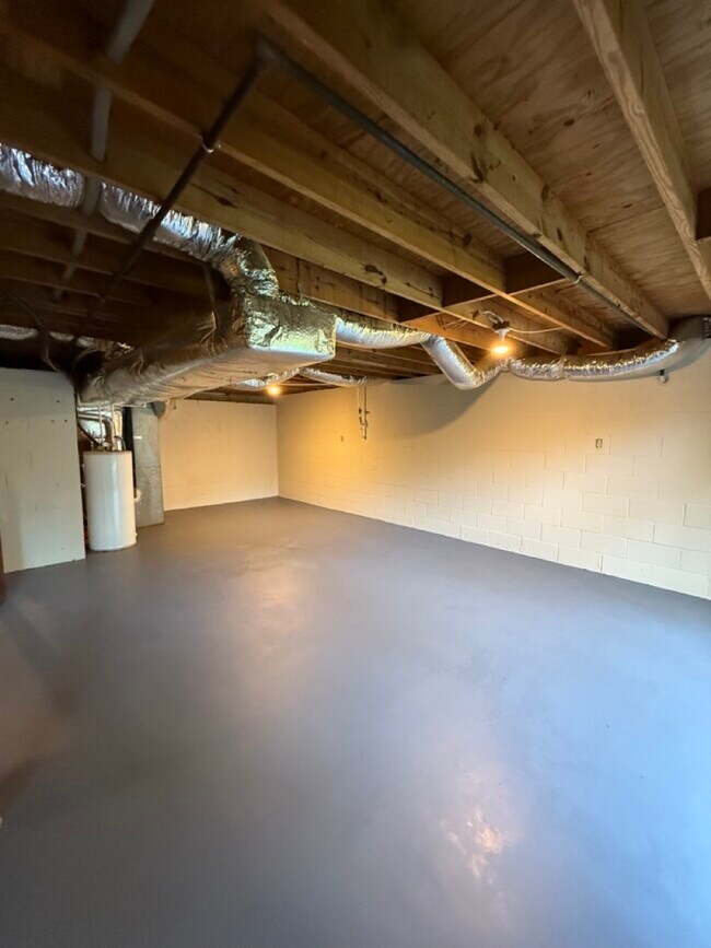 Building Photo - 233 Ranchwood Trail