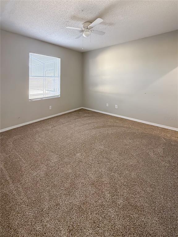 Building Photo - 1129 Knollwood Dr
