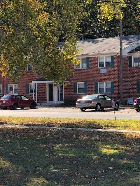 Building Photo - 20 Fort Sumpter Rd