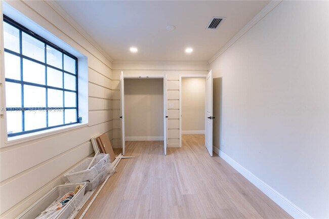 Building Photo - 7361 SW 115th St