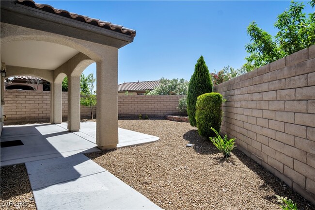 Building Photo - 11925 Orense Dr