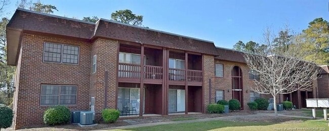 Building Photo - 629 Gable Ct