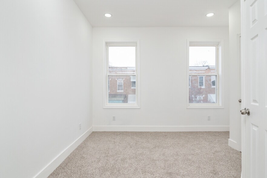 Building Photo - 62 N Gorman Ave
