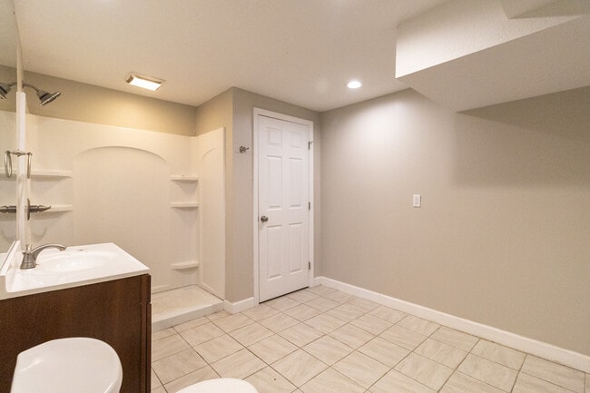 Building Photo - 2344 Alice Bell Rd