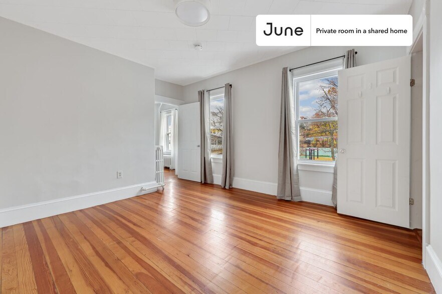 Building Photo - Room in Shared 3 bed/1 bath home in Somerville