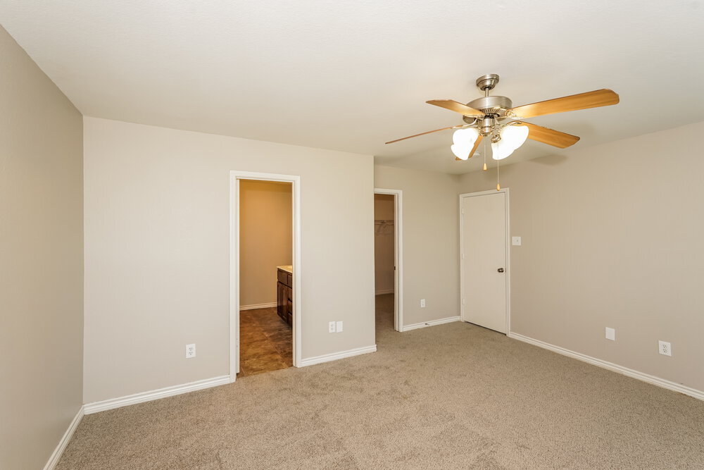 Building Photo - 12717 Carpenter Ln