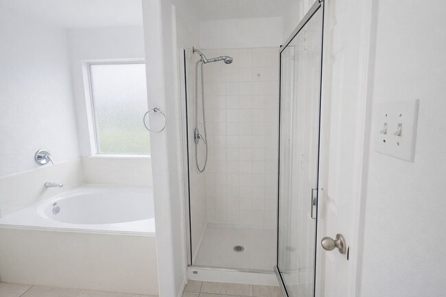 Building Photo - 14123 Fox Creek Park Dr