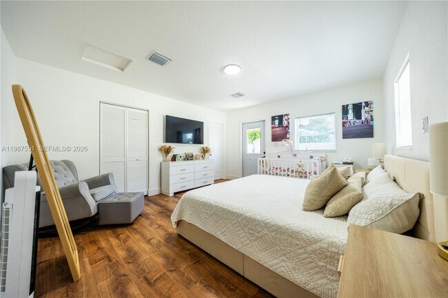 Building Photo - 10050 SW 171st St