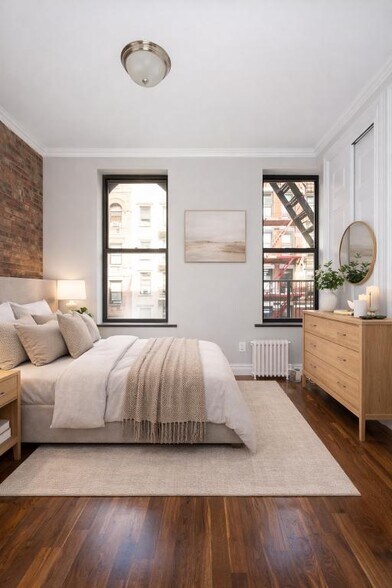 Building Photo - 432 E 13th St