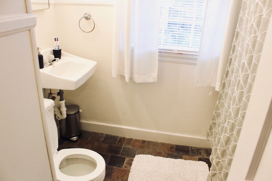 2nd Floor: Bathroom - 2562 Rittiner Dr