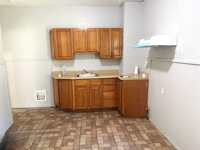 Building Photo - 2 bedroom - Cozy Cottage - Baden