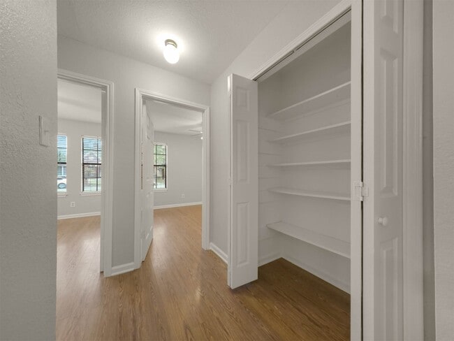 Building Photo - 19715 Bambiwoods Ct