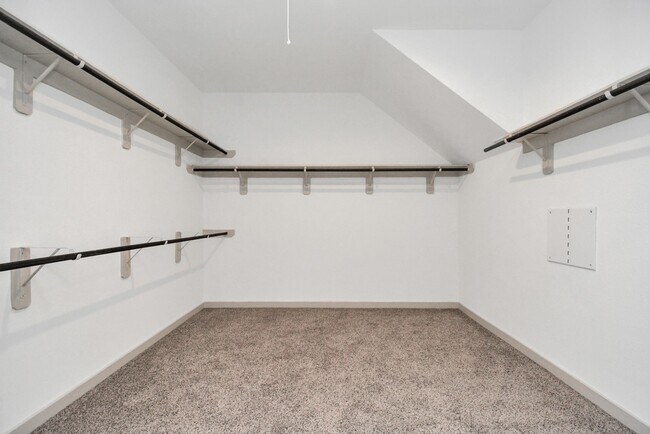 Building Photo - 4010 Elk Crk Ct