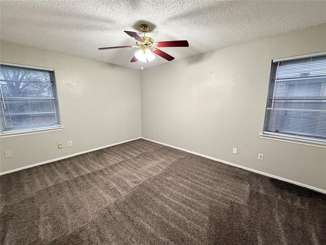 Building Photo - 2022 Mars Dr