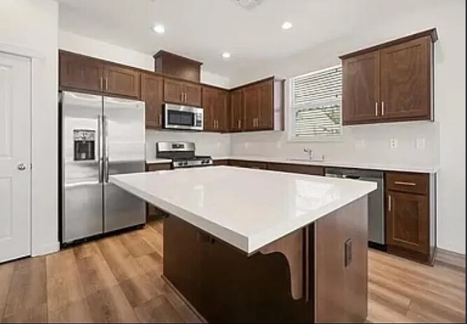 Building Photo - 536 Spyglass Cir