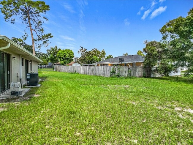 Building Photo - 3665 SW 151st St