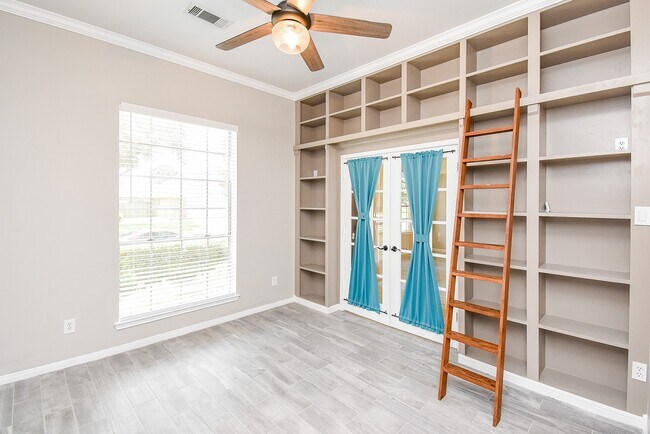 Building Photo - 23122 Beech Canyon Dr