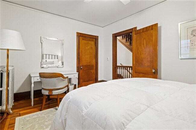 Building Photo - 14 Greenough Pl