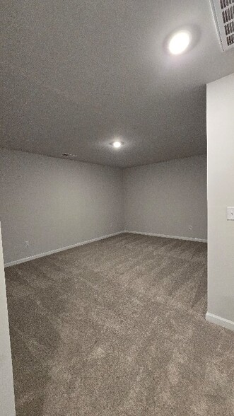 Building Photo - 2110 Osprey Isle Ln SW