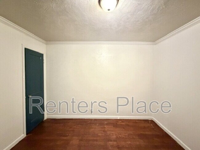 Building Photo - 4308 E 4th Pl