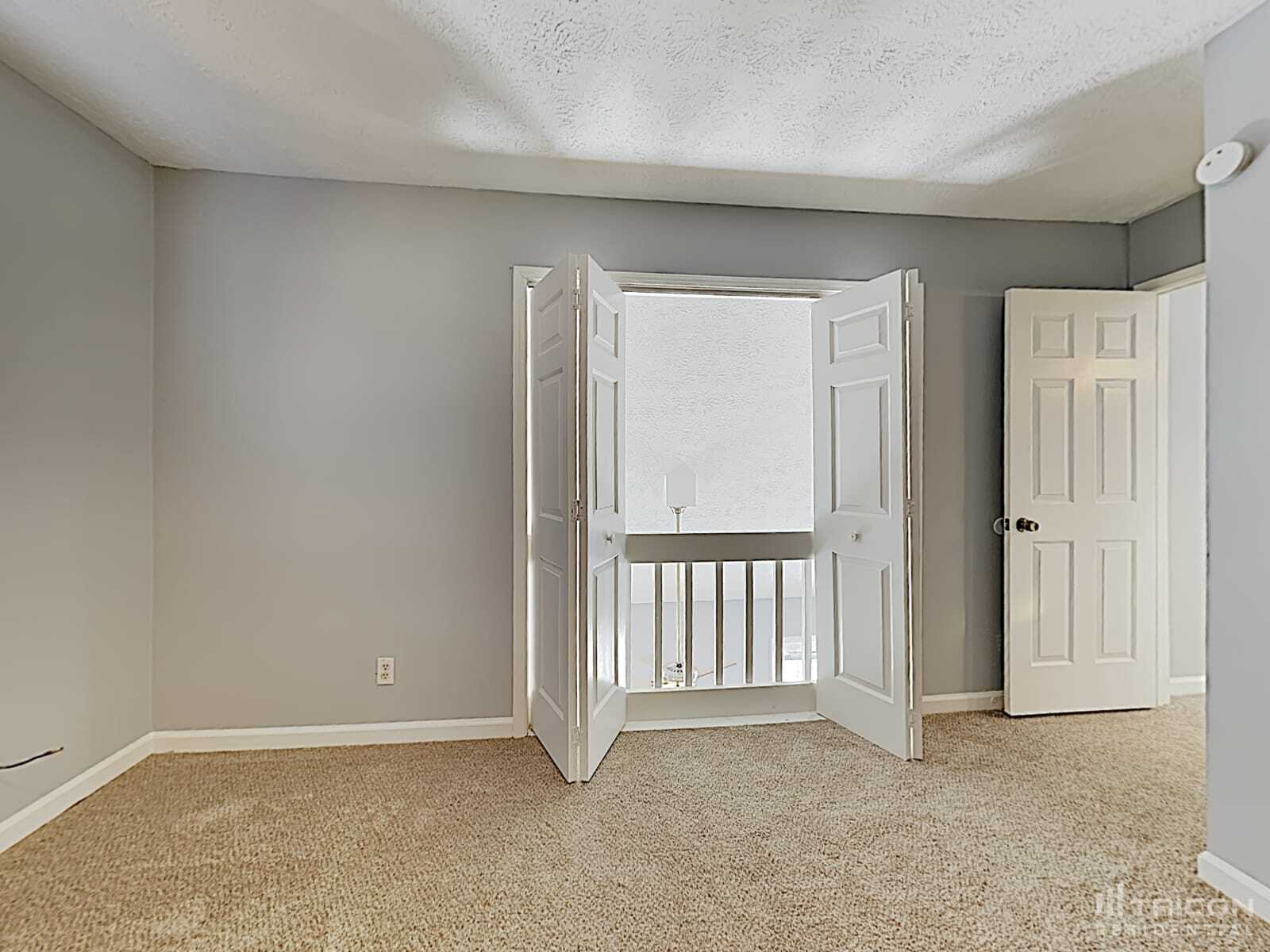 Building Photo - 2851 Forest Wood Dr