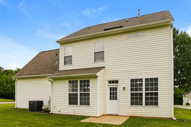 Building Photo - 6820 Ayrshire Glen Pl