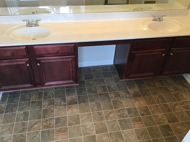 Building Photo - 1450 Grey Rock Way